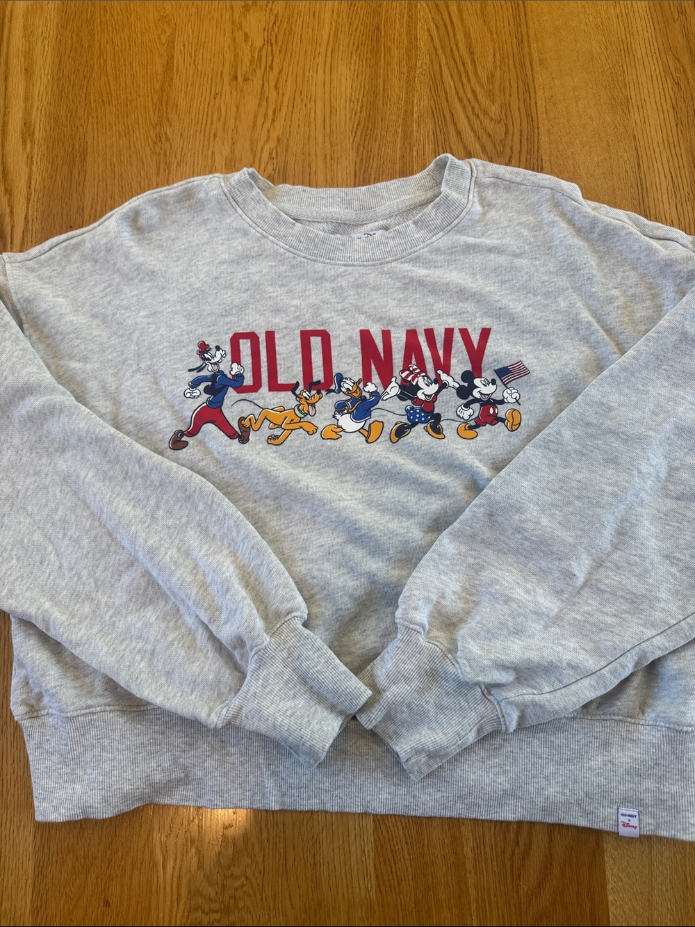 Old Navy X Disney Heather Gray Crop Sweatshirt Mickey Minnie Goofy Donald Pluto